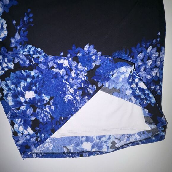 Lauren Ralph Lauren Dress Women's Black Blue Floral Long Sleeve Ruched Size 10P - Picture 11 of 12